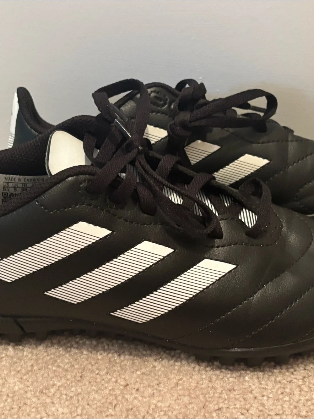 adidas Goletto VIII Turf Kids Size 4 Black Sneakers White Stripes NWOT Soccer
